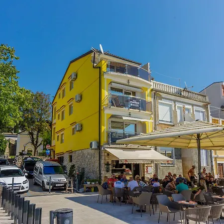 Apartment Tolle Direkt An Der Promenade Selce