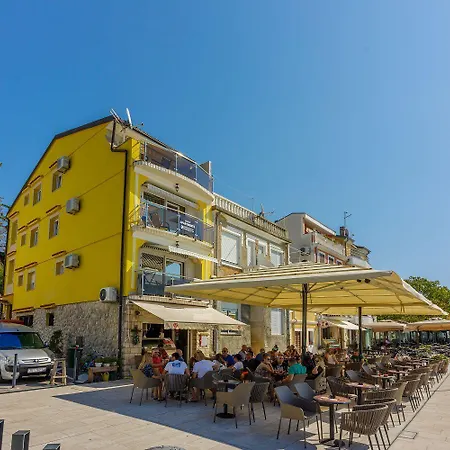Tolle Direkt An Der Promenade Daire *